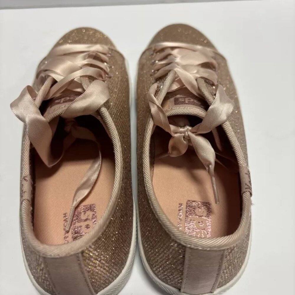 Keds Kids’ Kickstart Celebrations Gold Sneakers, Girls’ Size 2.5 M - Picture 5 of 7